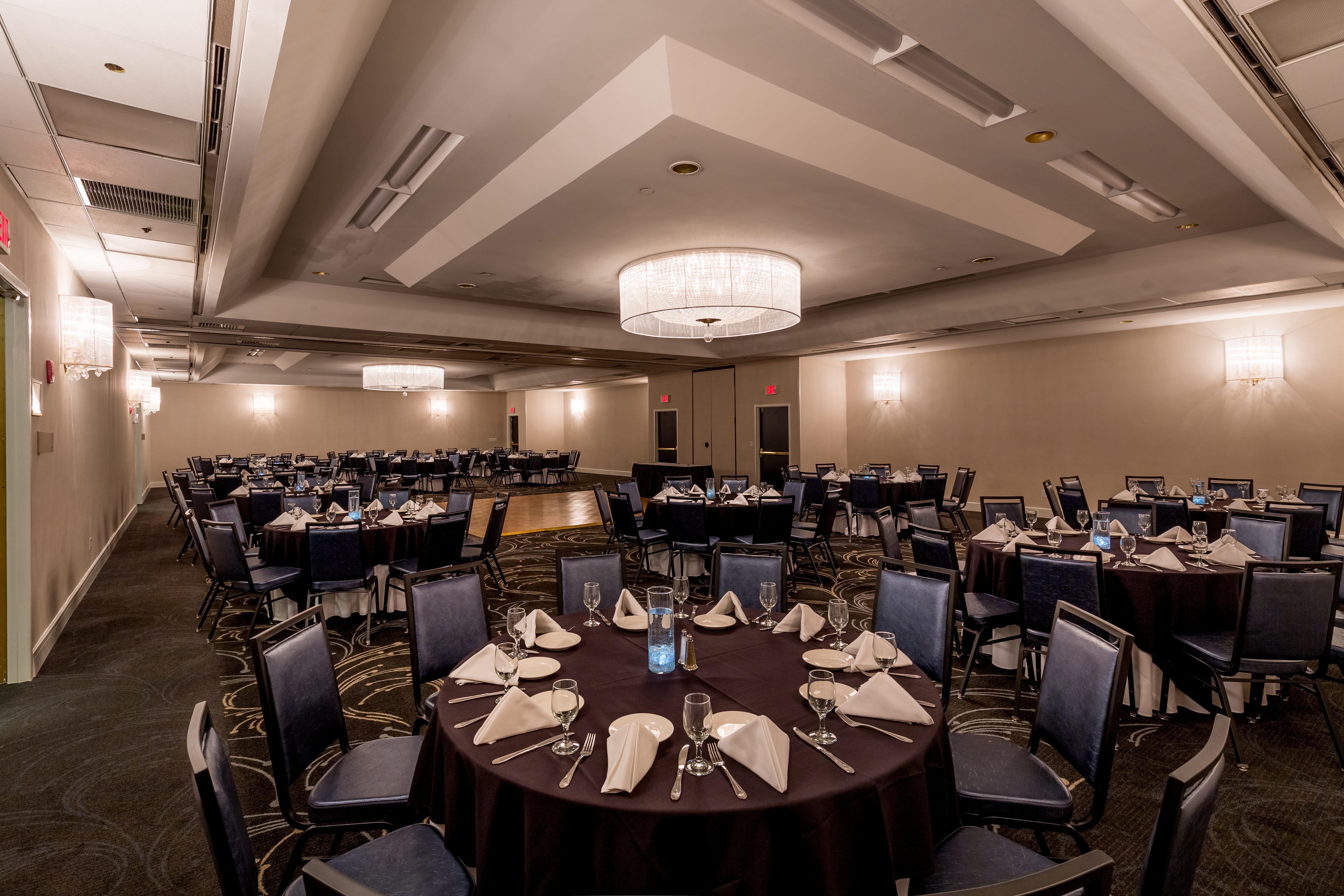 The Armon & Conference Center Hotel