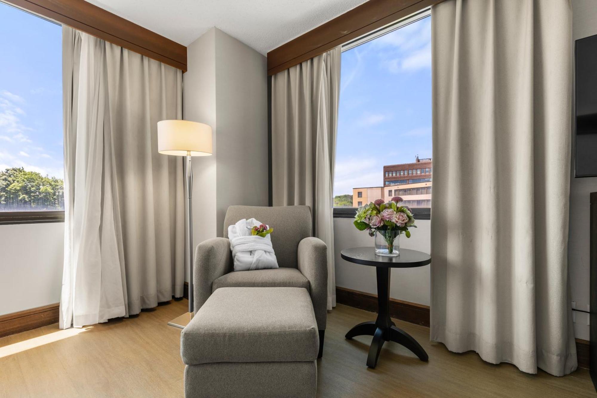 Armon & Conference Center Ct Hotel 4*