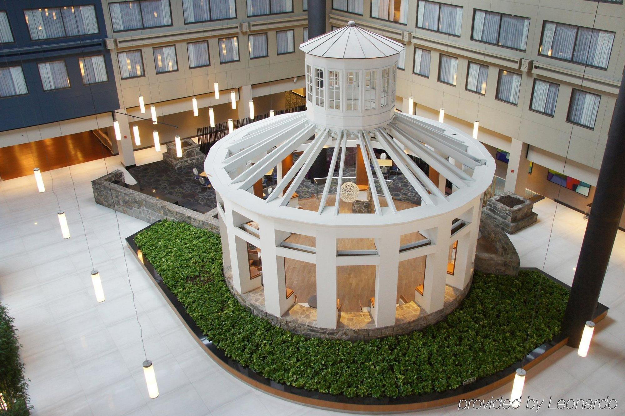 The Armon & Conference Center 4* Stamford
