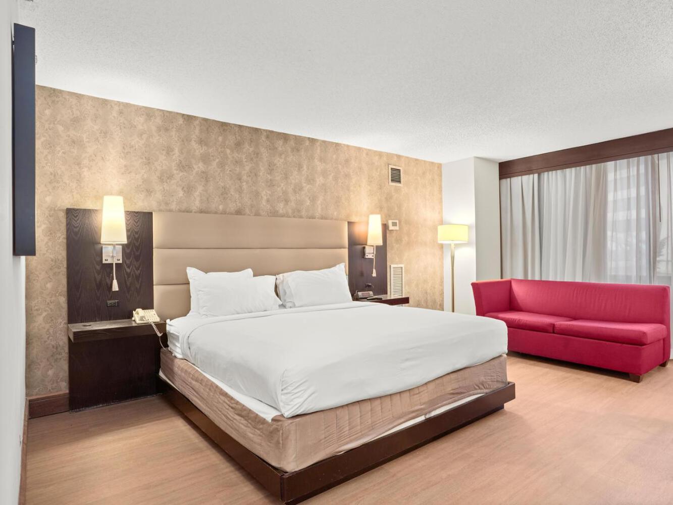 Armon & Conference Center Ct